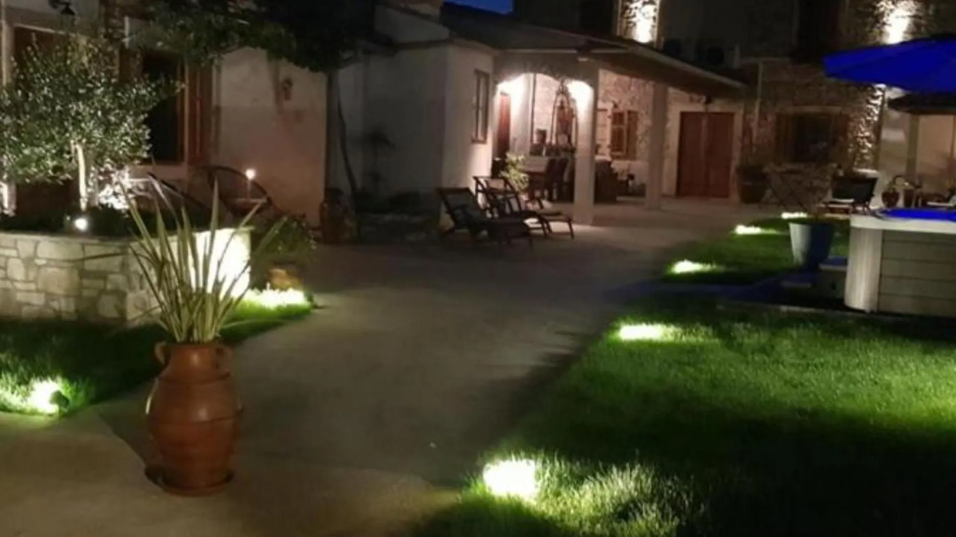Charming Rooms & Apartments Stelio Marcana