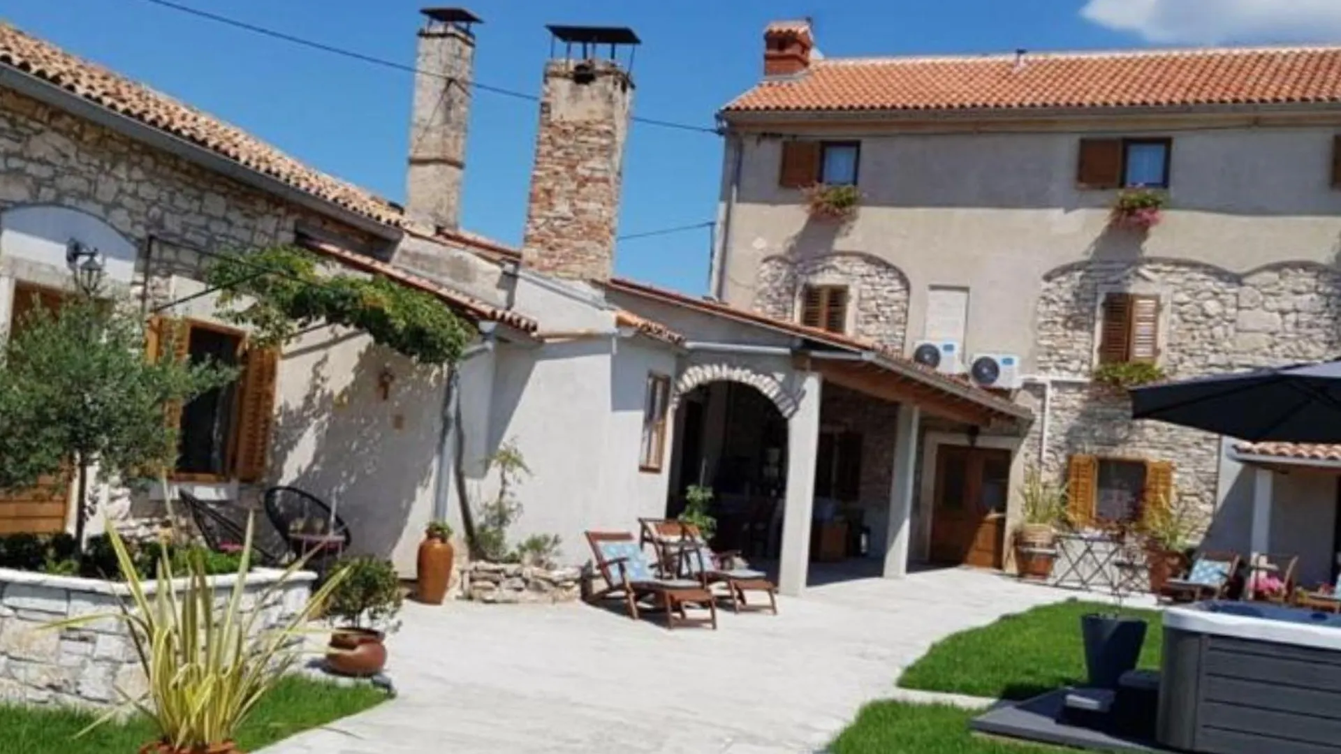 Charming Rooms & Apartments Stelio Marcana