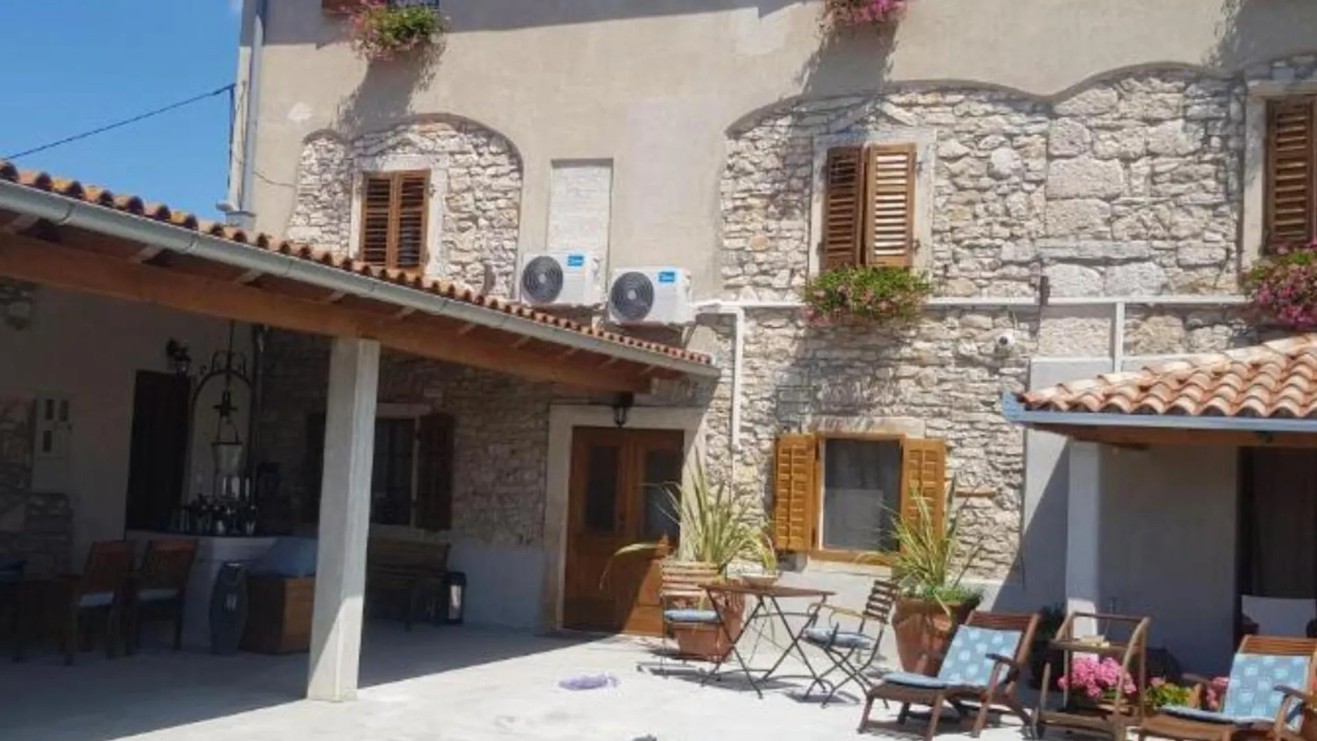 Charming Rooms & Apartments Stelio Marcana